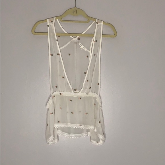 Honey Punch Rosebud embroidered Sleeveless v neck plum tank top romantic large - Picture 4 of 8